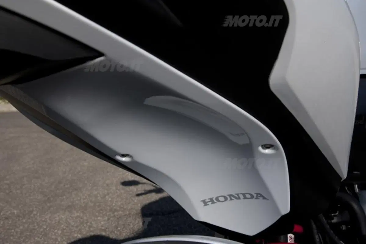 Honda Hornet 600   (47)