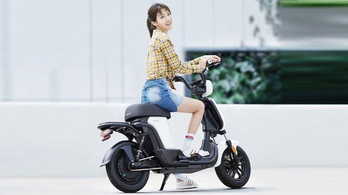 Xiaomi HIMO T1, uno scooter travestito da eBike (2)