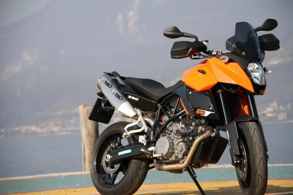 KTM 990 SMT  ABS  (16)