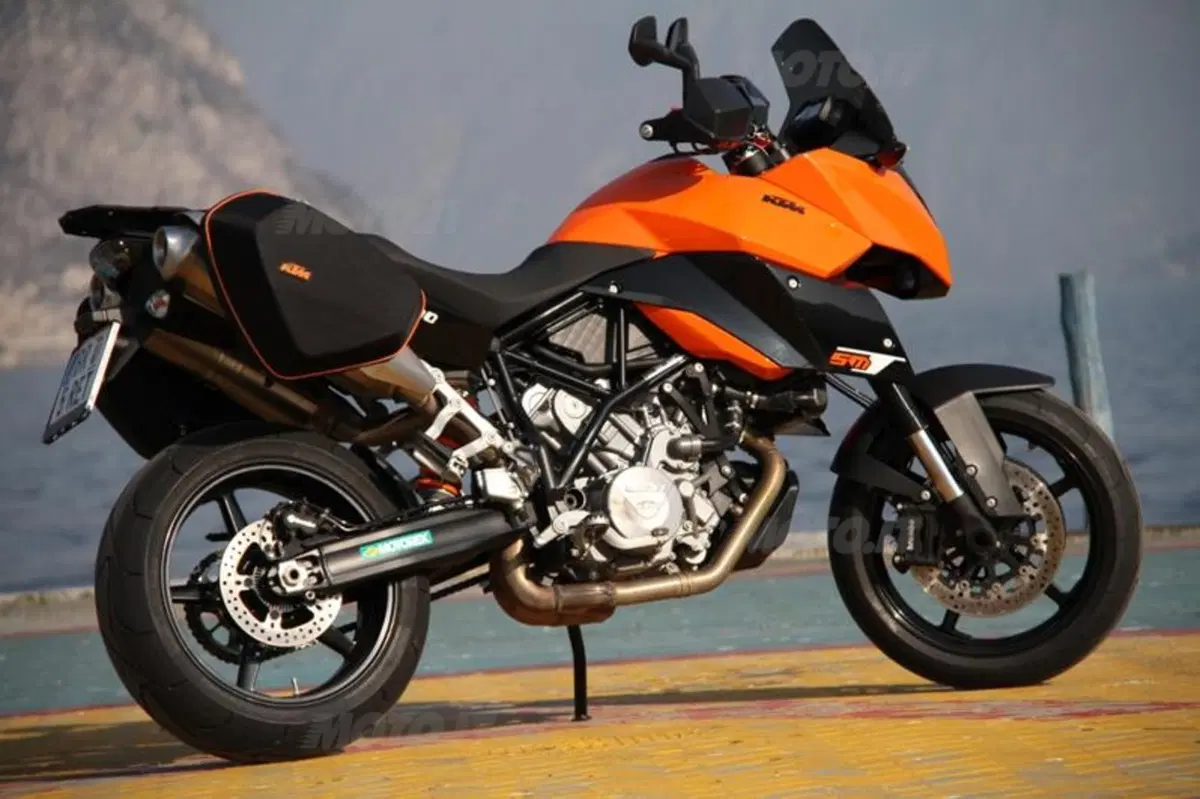KTM 990 SMT  ABS  (18)
