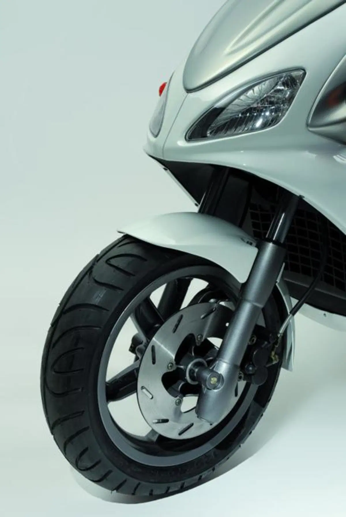 Nuovo Benelli Velvet 150 (5)