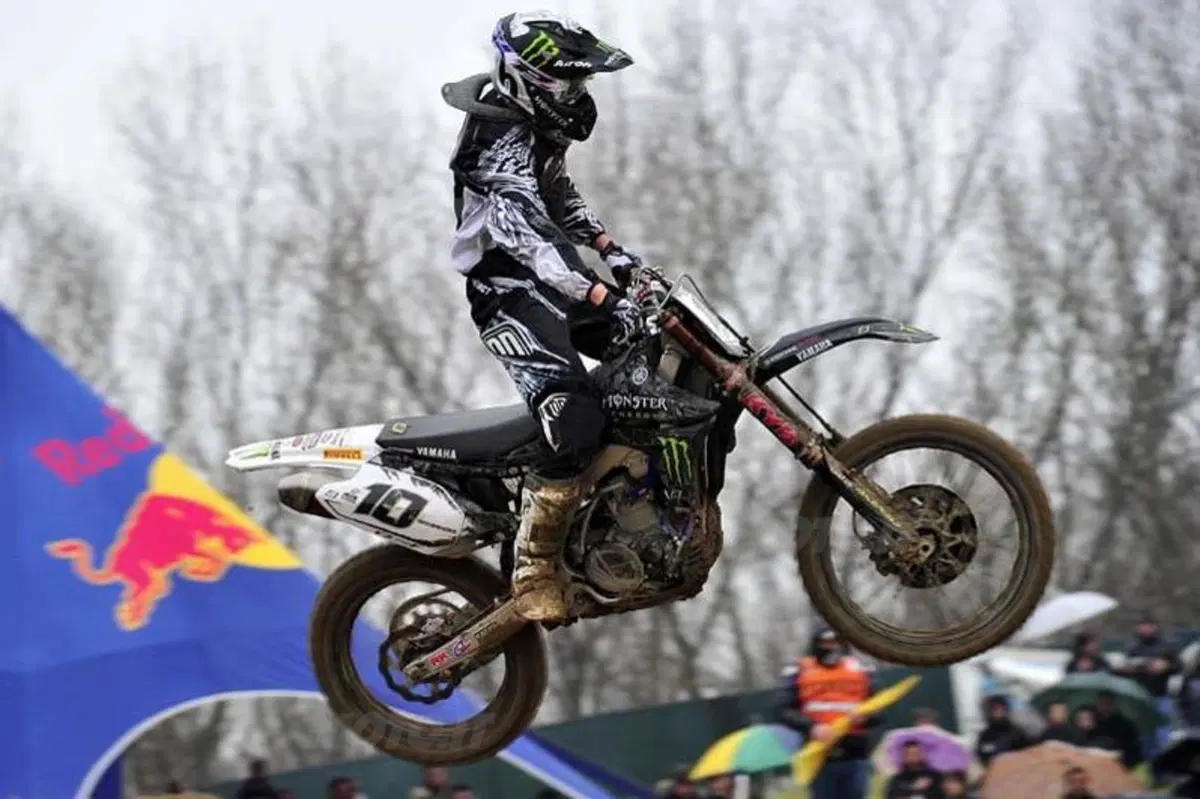 Philippaerts domina lo Starcross