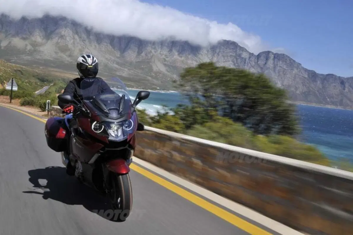 BMW K1600 GT e GTL   (4)