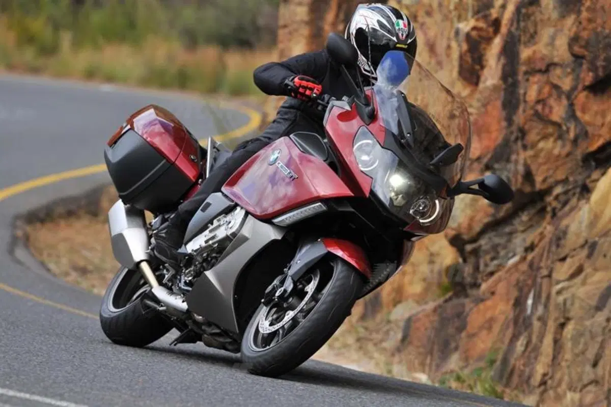 BMW K1600 GT e GTL   (6)