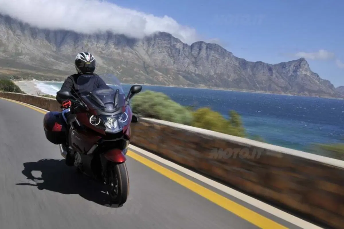 BMW K1600 GT e GTL   (9)