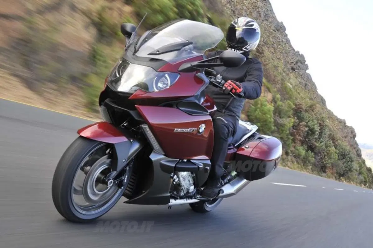 BMW K1600 GT e GTL   (11)
