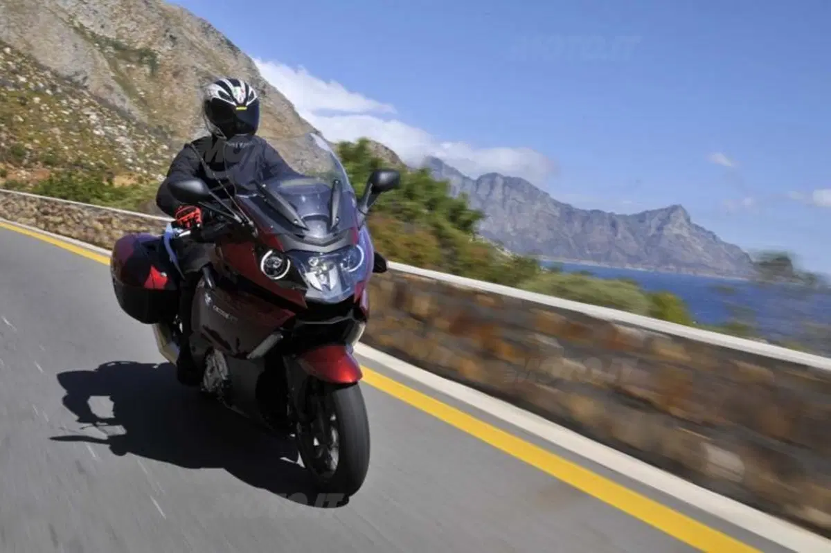 BMW K1600 GT e GTL   (15)