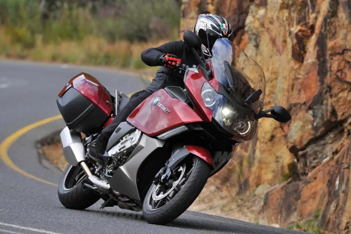 BMW K1600 GT e GTL   (16)