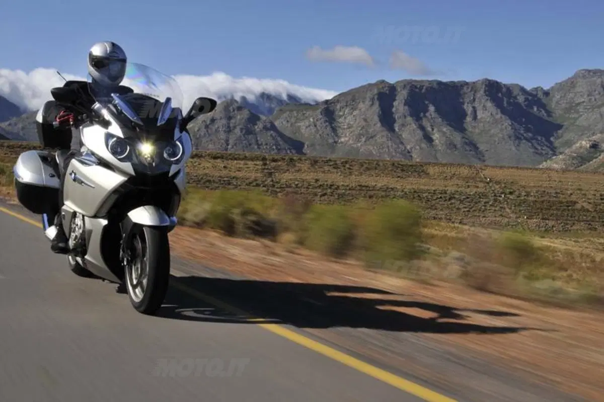 BMW K1600 GT e GTL   (28)