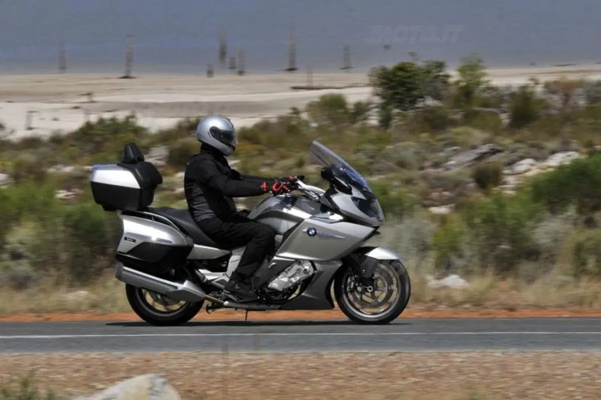 BMW K1600 GT e GTL   (32)
