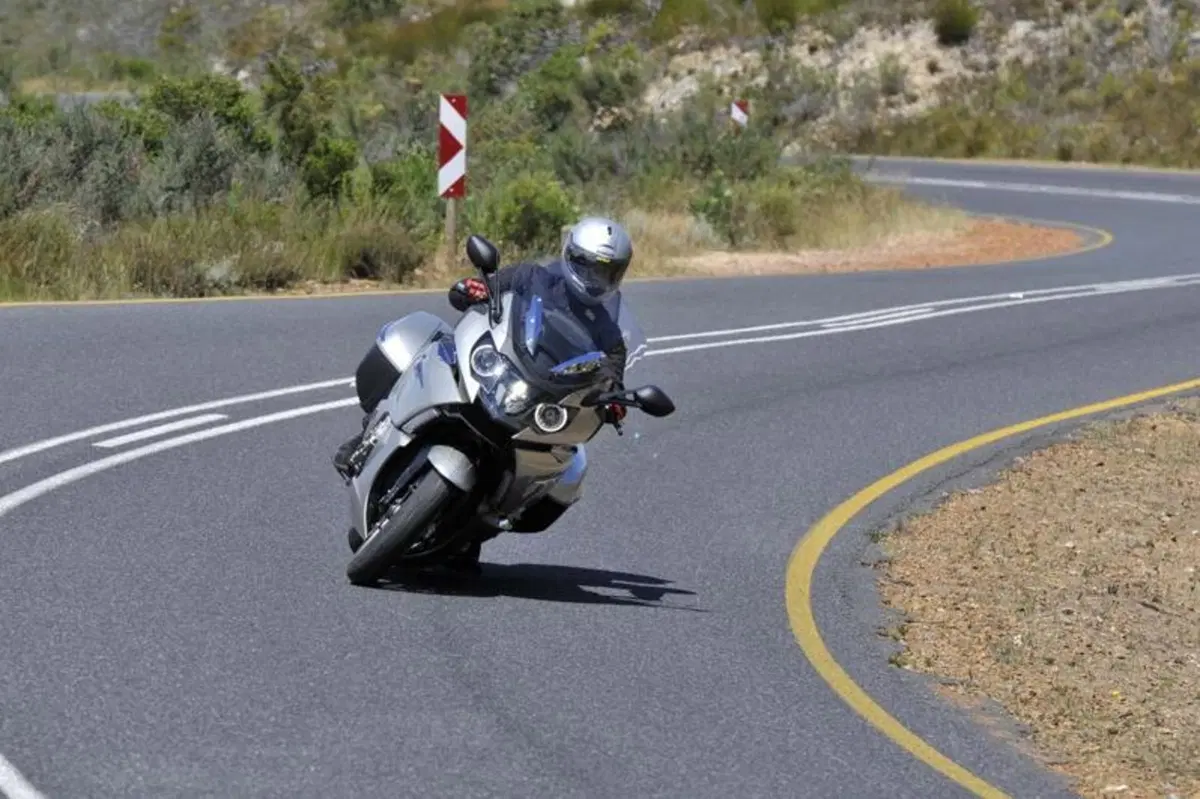 BMW K1600 GT e GTL   (36)