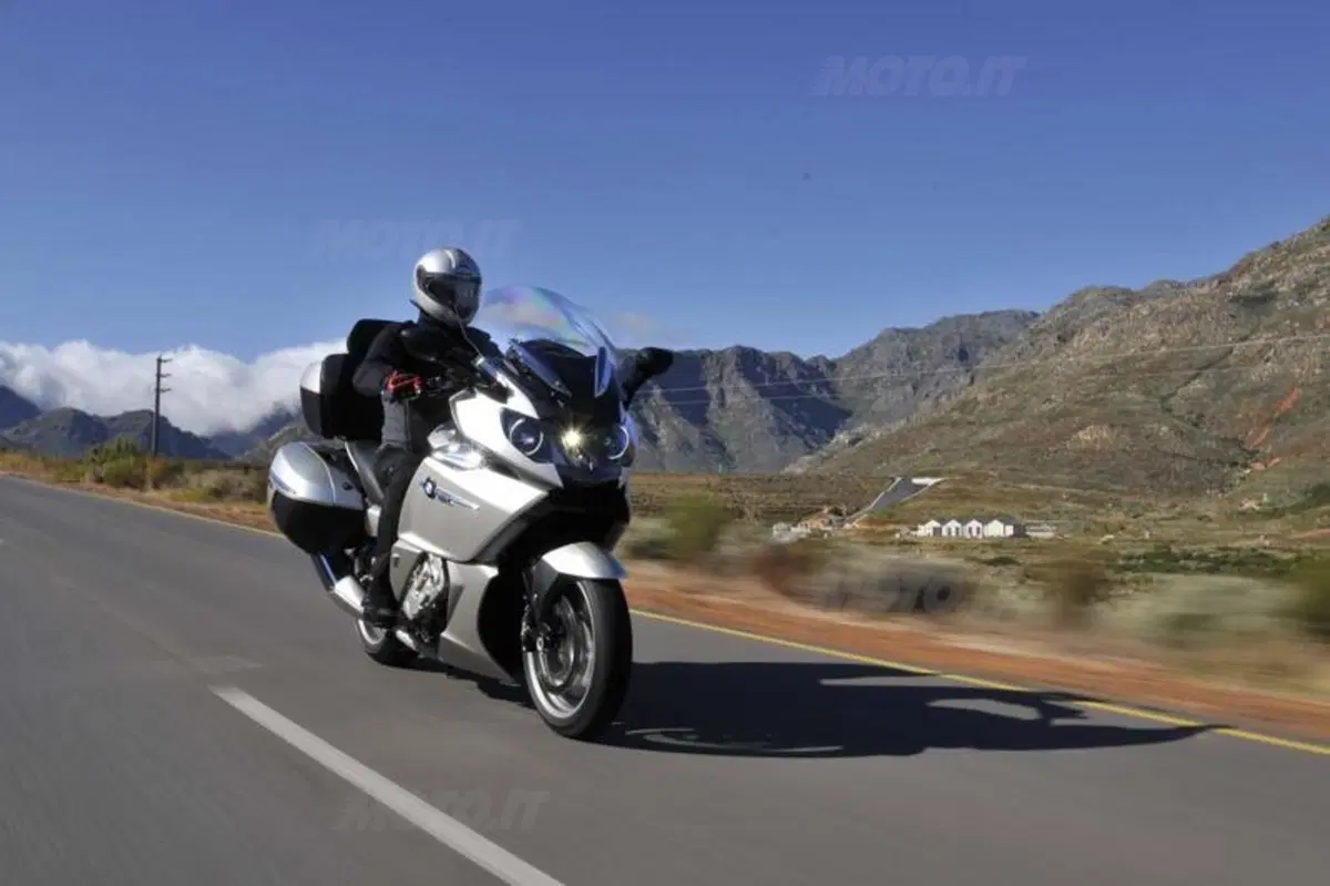 BMW K1600 GT e GTL   (40)