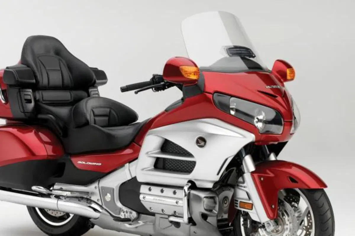 Honda GL1800 Gold Wing: dal 2012 in Italia (3)
