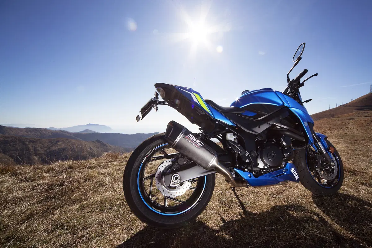 Suzuki GSX-S 750 Yugen (19)