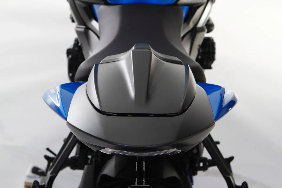 Suzuki GSX-S 750 Yugen (28)