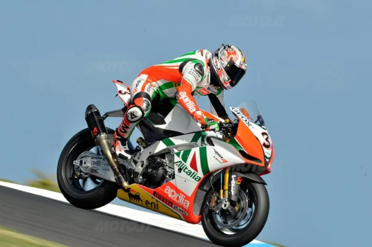 SBK. Checa domina la 2ª giornata di prove a Phillip Island (4)