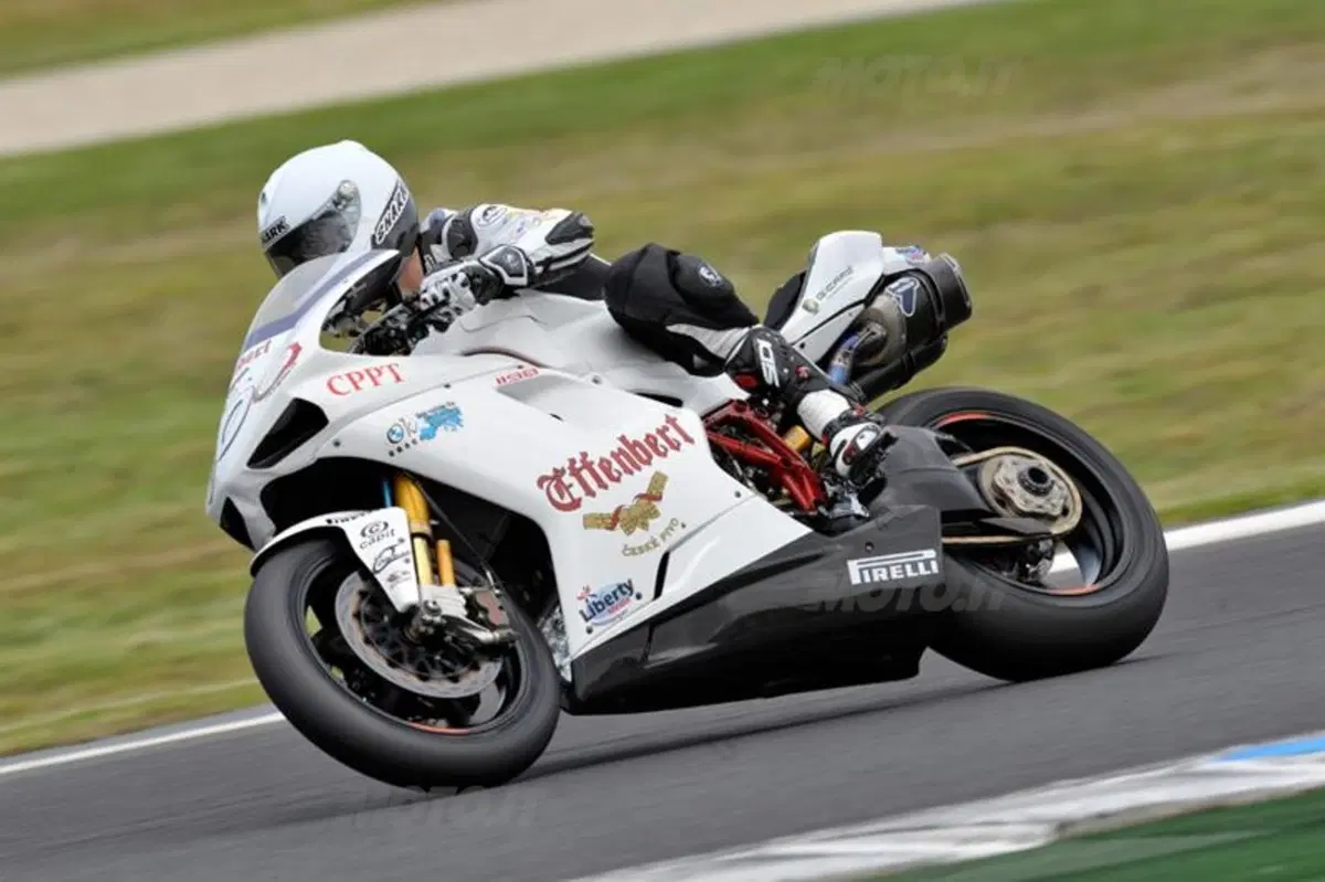 SBK. Checa domina la 2ª giornata di prove a Phillip Island (9)