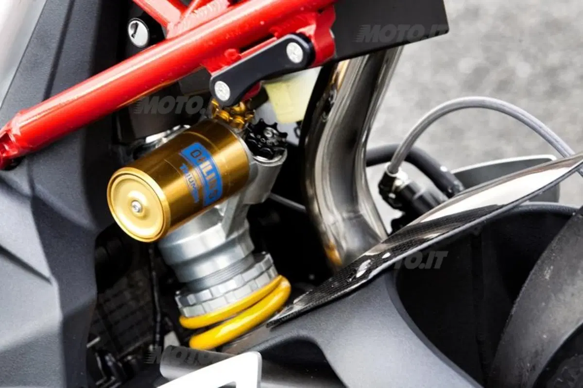 Triumph Daytona 675R   (32)