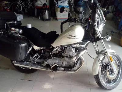 Moto Guzzi Nevada 750 Club (2002 - 06) usata