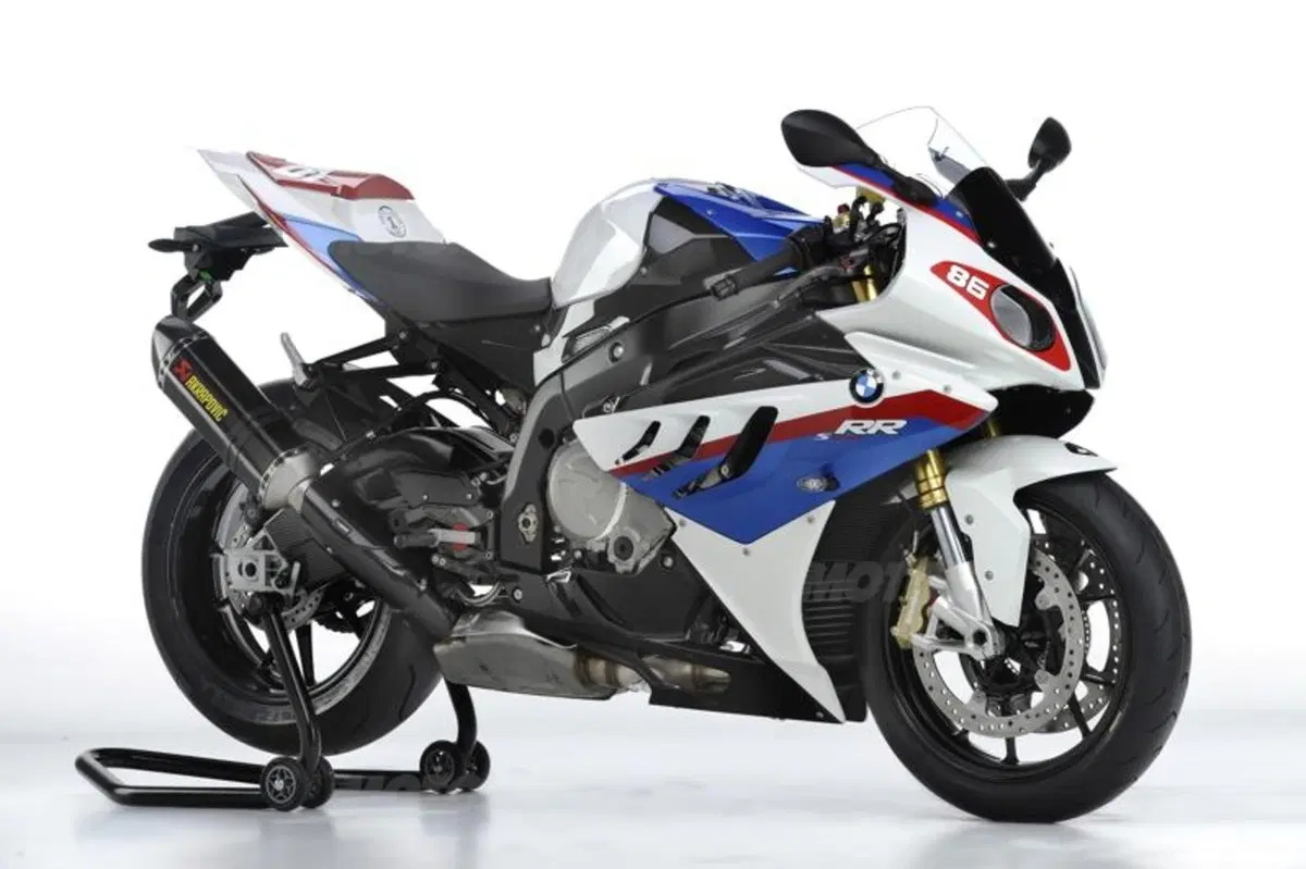 BMW S 1000 RR Superstock Limited Edition (2)
