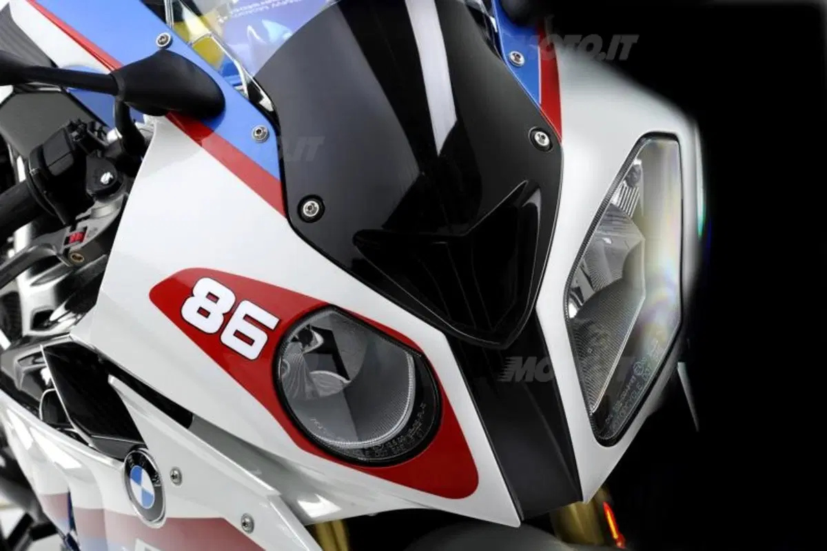 BMW S 1000 RR Superstock Limited Edition (17)