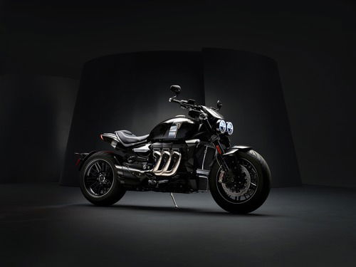 Triumph Rocket 3 TFC 2019: serie limitata e motore 2.500 cc (6)