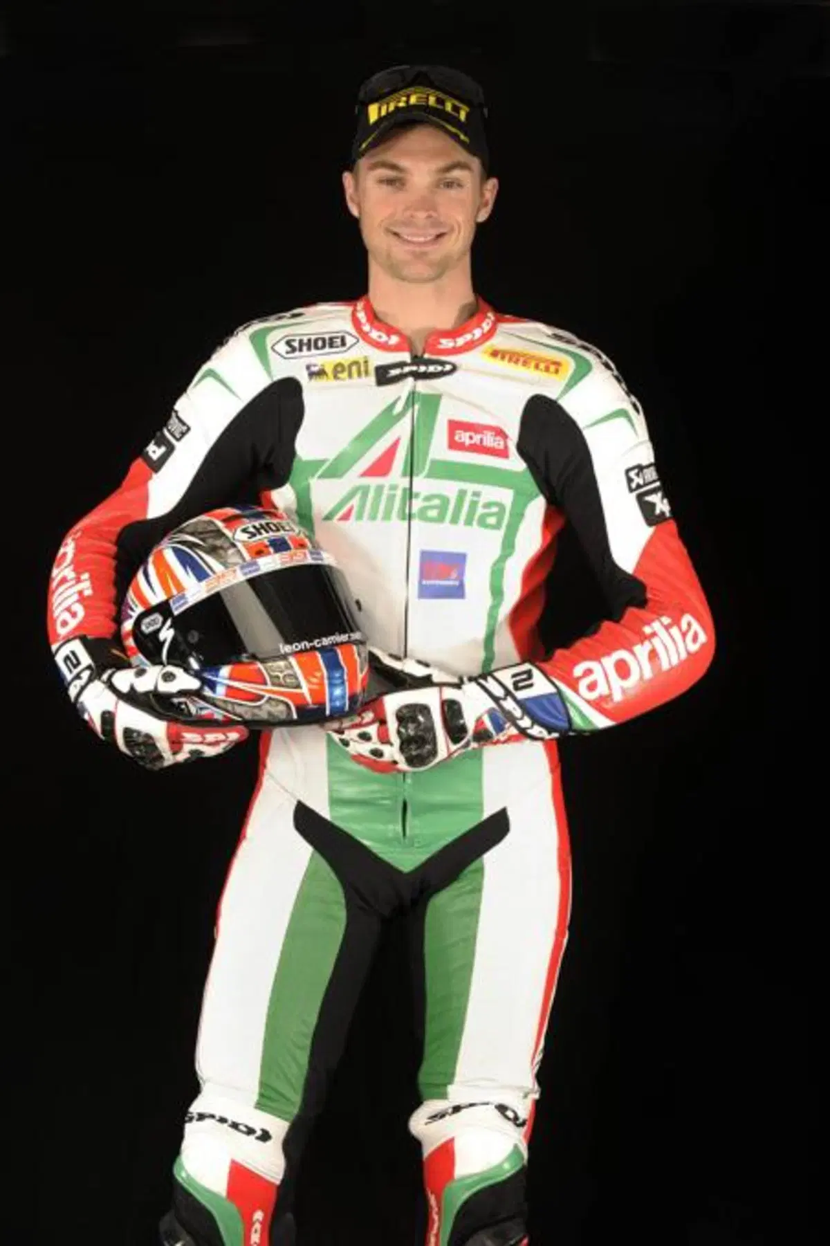 Max Biaggi e Aprilia pronti a difendere il doppio titolo mondiale (3)