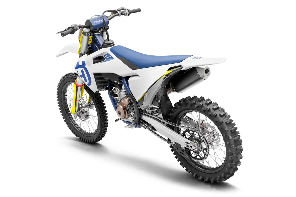 Husqvarna Motocross gamma 2020: sono nove i modelli (10)