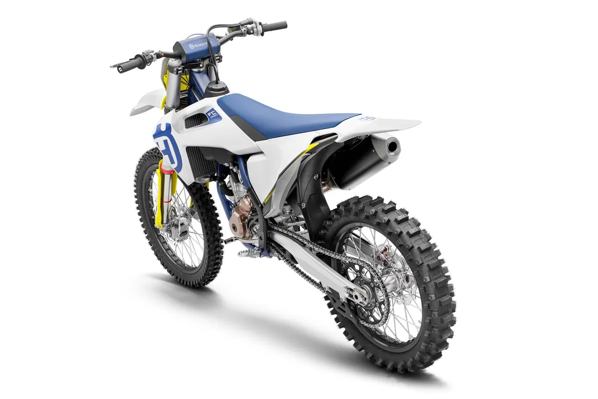 Husqvarna Motocross gamma 2020: sono nove i modelli (17)