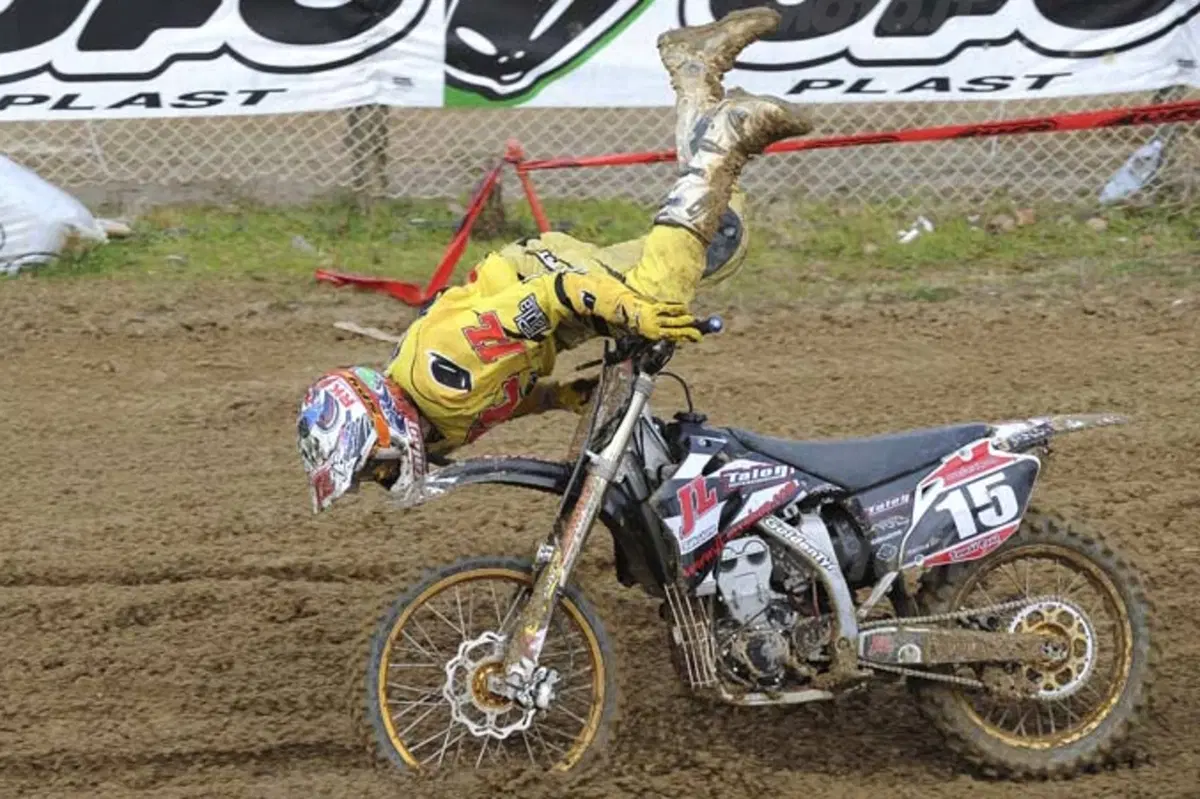 In moto in salute: la lussazione alla spalla (3)