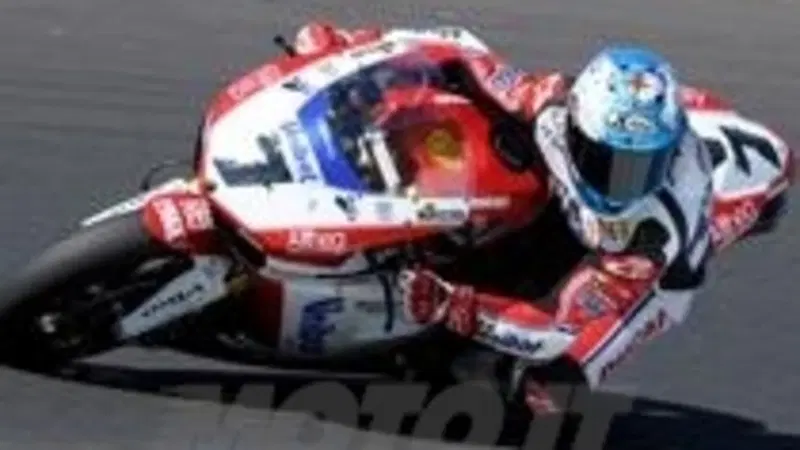 SBK. Checa conquista la Superpole di Phillip Island