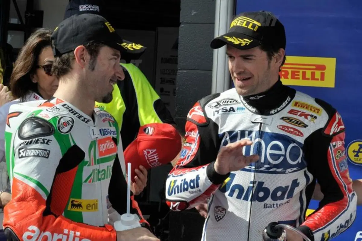 SBK. Checa conquista la Superpole di Phillip Island