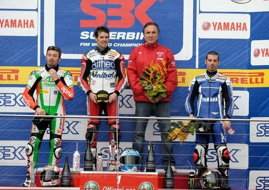 SBK. Checa s'impone a Phillip Island