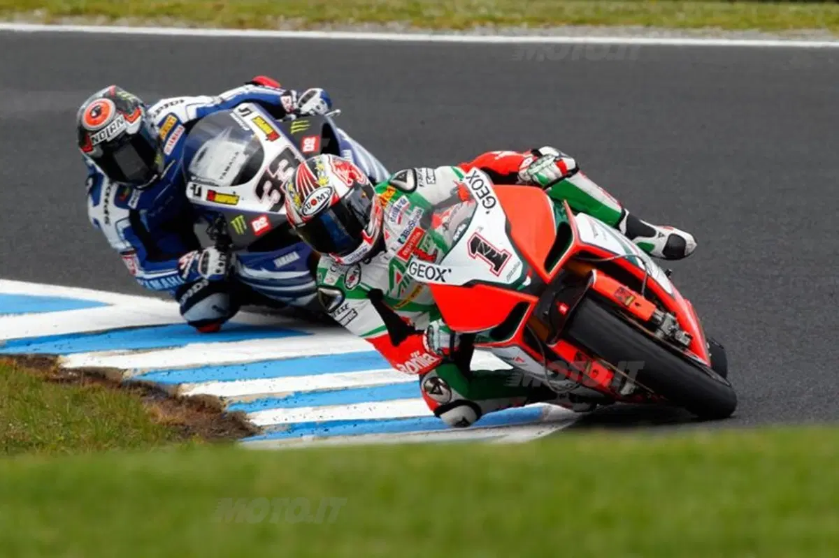 SBK. Checa s'impone a Phillip Island