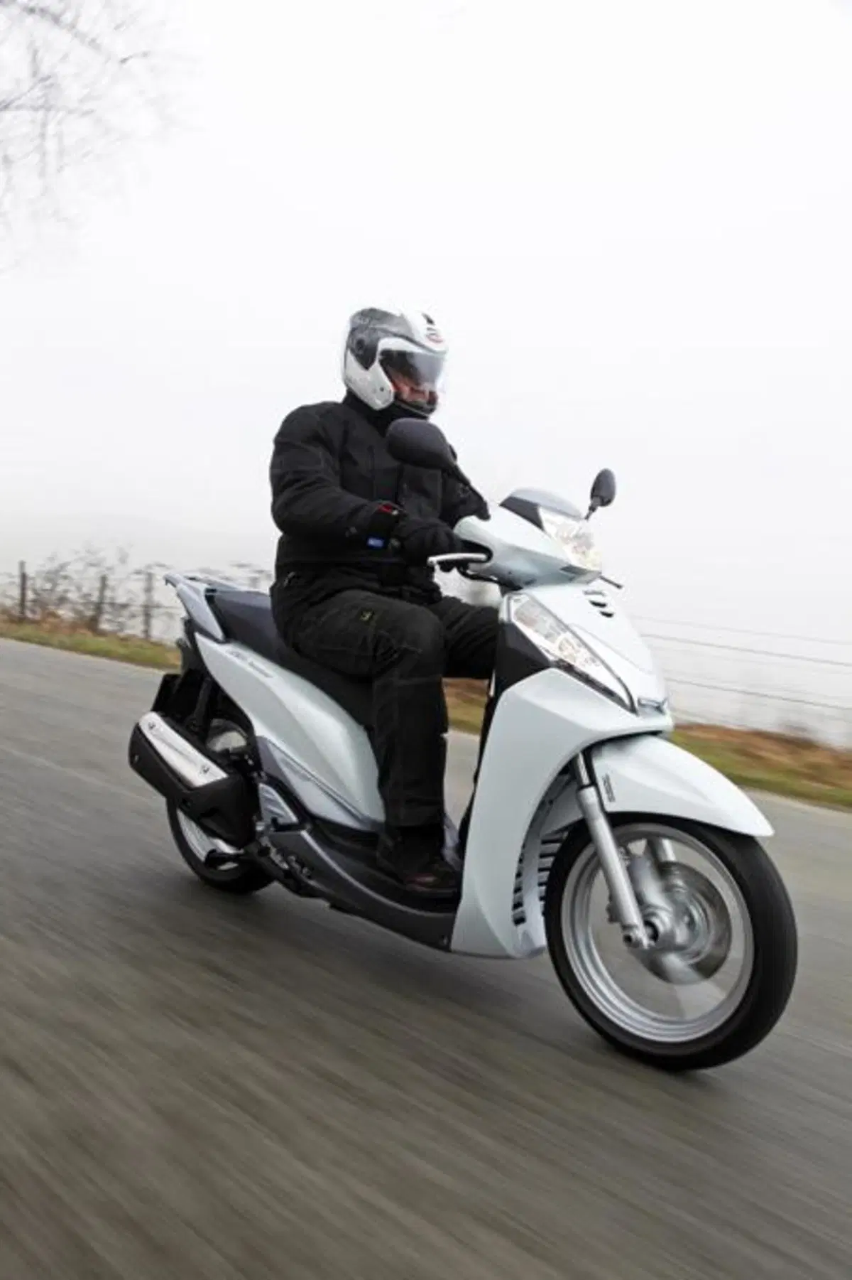 Honda SH300i   (5)