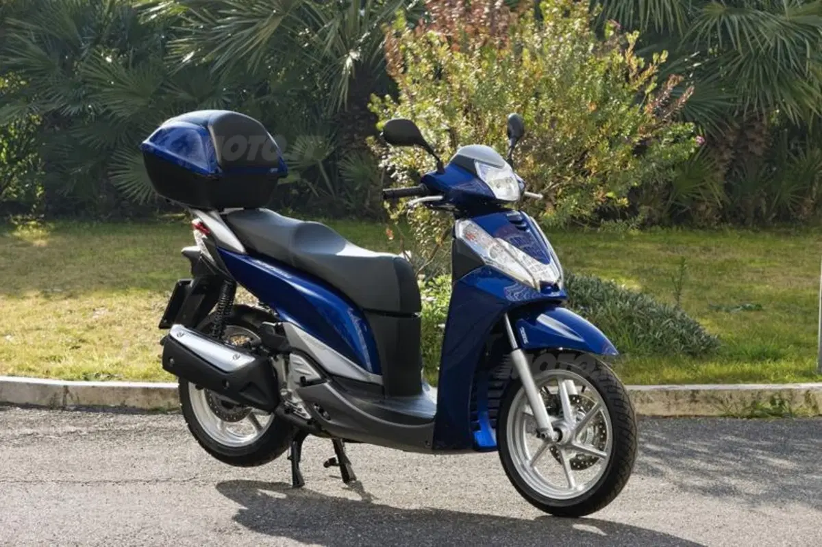 Honda SH300i   (14)