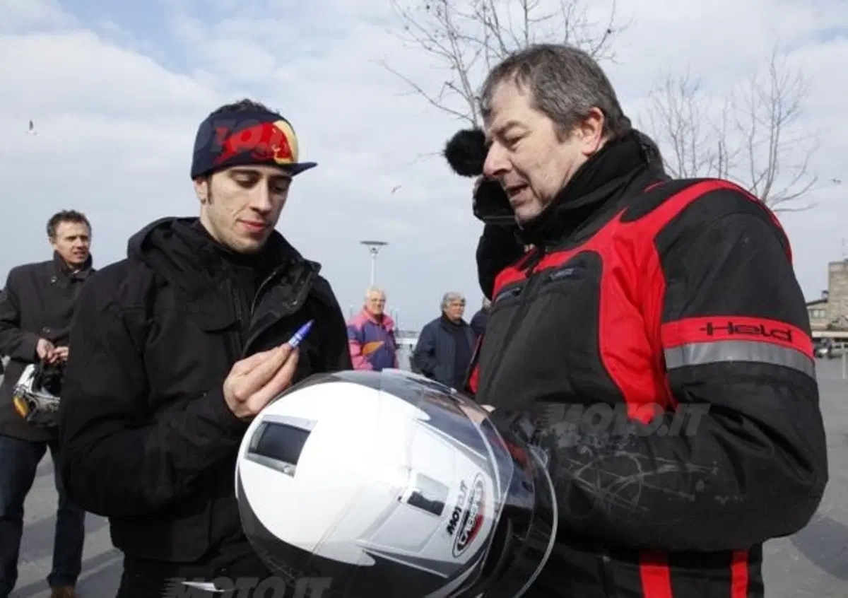 Andrea Dovizioso e l'Honda SH300i