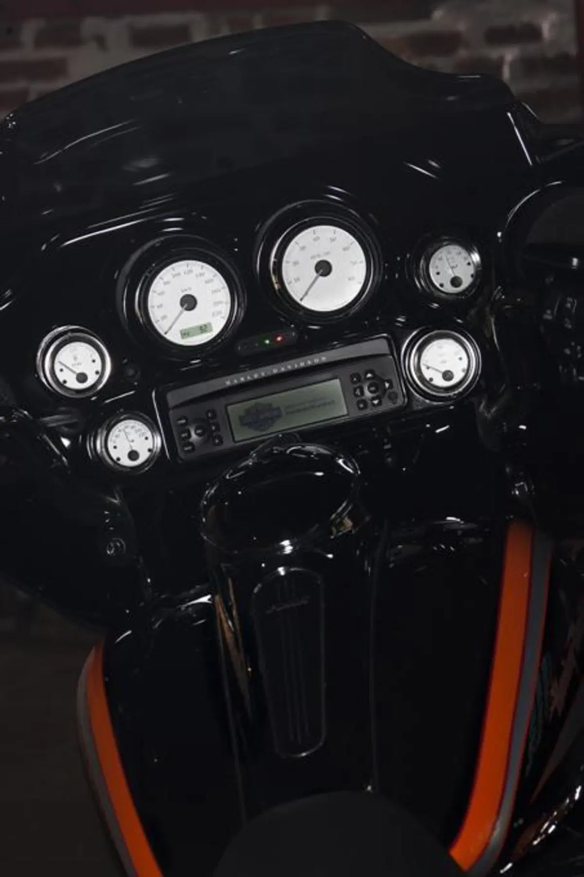 Harley-Davidson. Sei moto speciali per presentare la linea accessori 2011 (10)