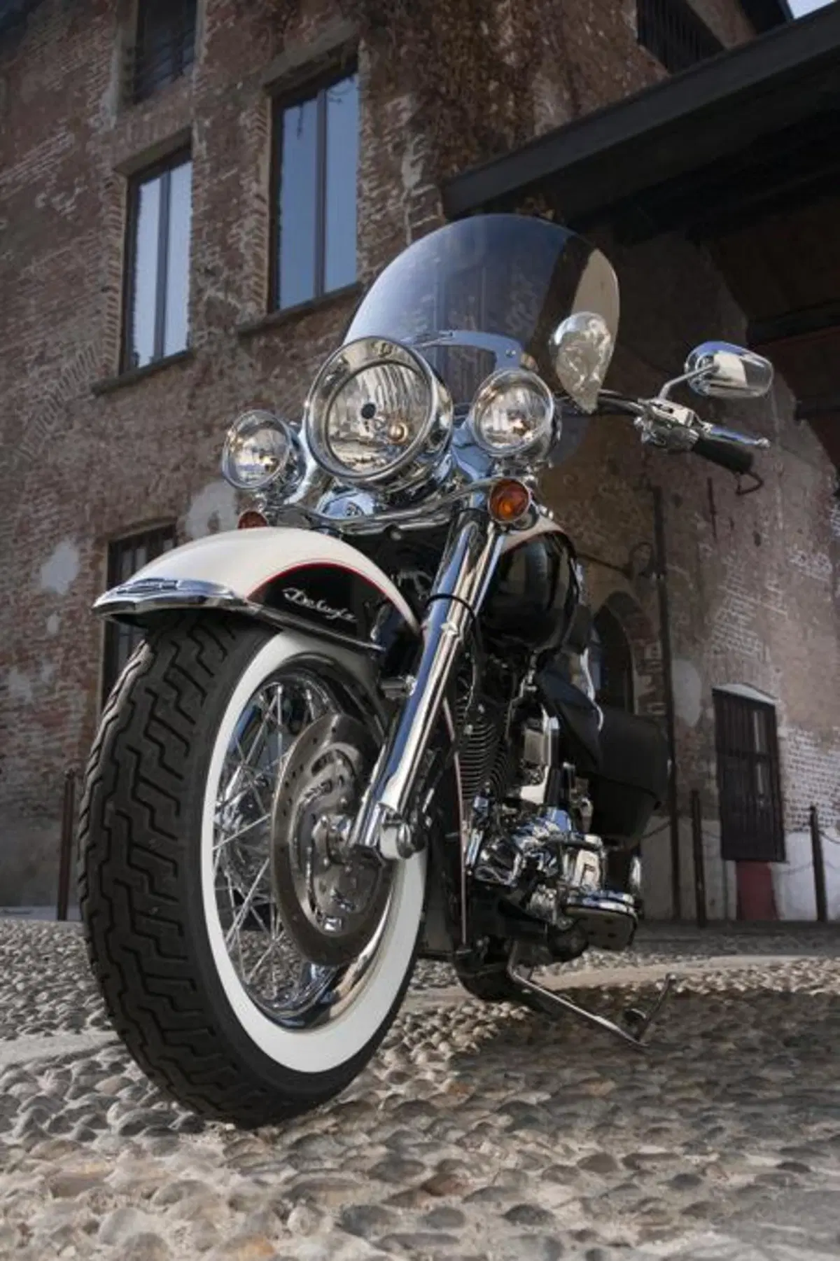 Harley-Davidson. Sei moto speciali per presentare la linea accessori 2011 (35)