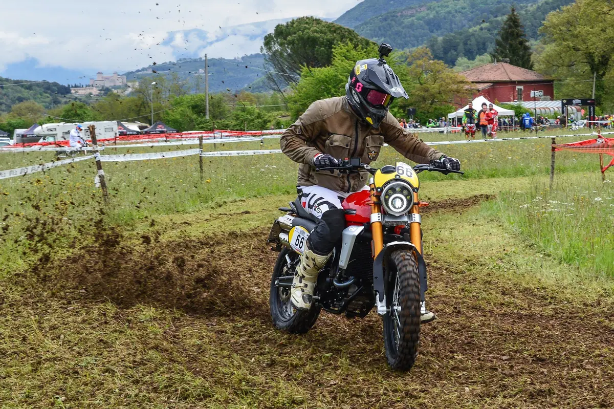 Trofeo Maxienduro e Scrambler a Spoleto: che gara con la Caballero! (3)