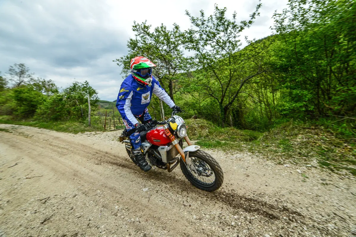 Trofeo Maxienduro e Scrambler a Spoleto: che gara con la Caballero! (17)