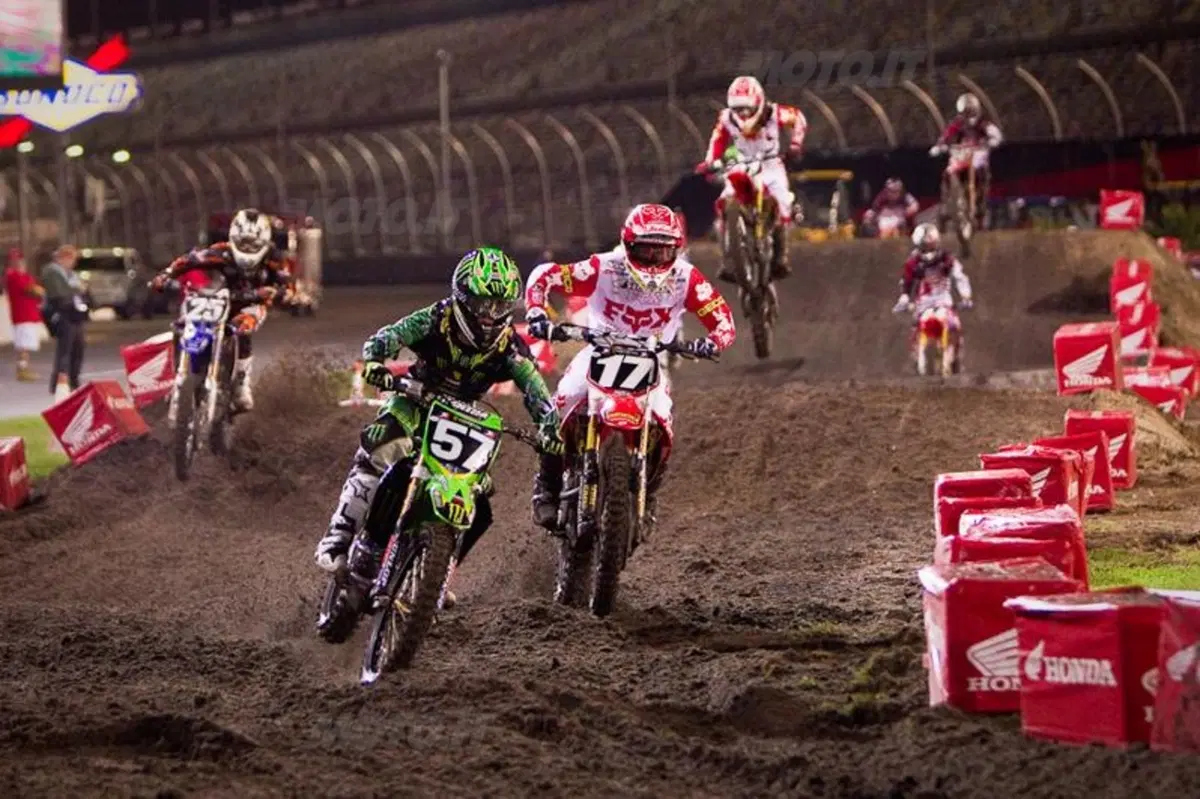 AMA Supercross. Quarta vittoria per Villopoto a Daytona