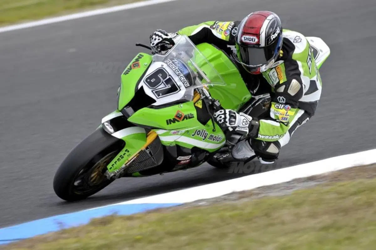 Rolfo e la Kawasaki ZX-10R si son ben comportati a Phillip Island (7)