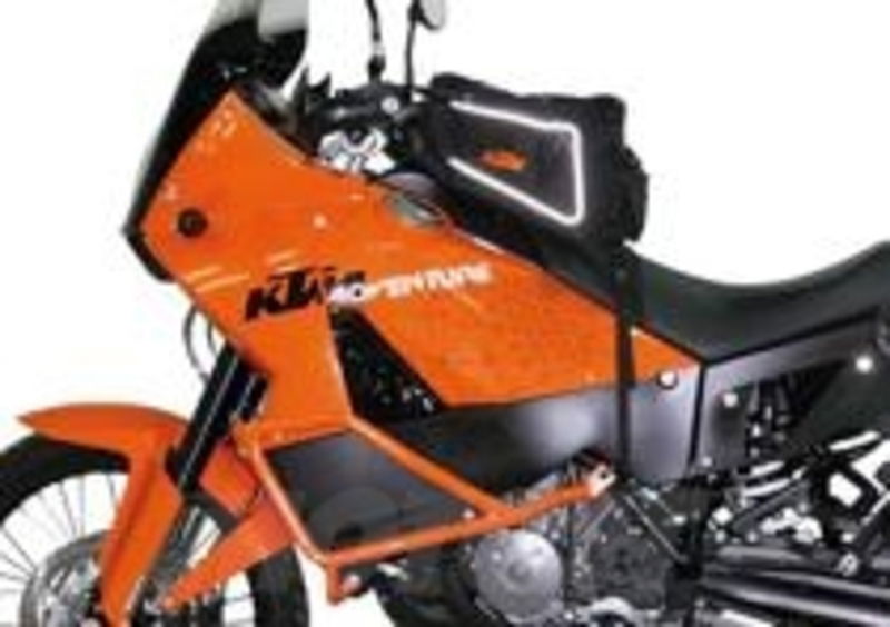 KTM 990 SMT e 990 Adventure con il Kit Traveller in promozione