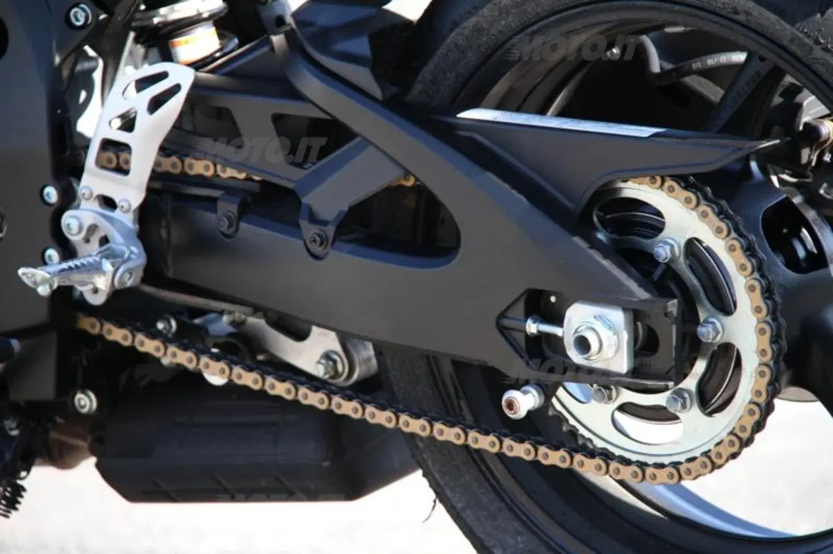 Suzuki GSX-R 750 (22)