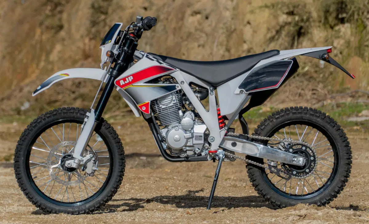 AJP PR3 240 Enduro PR3 240 Enduro (2019 - 20) (4)