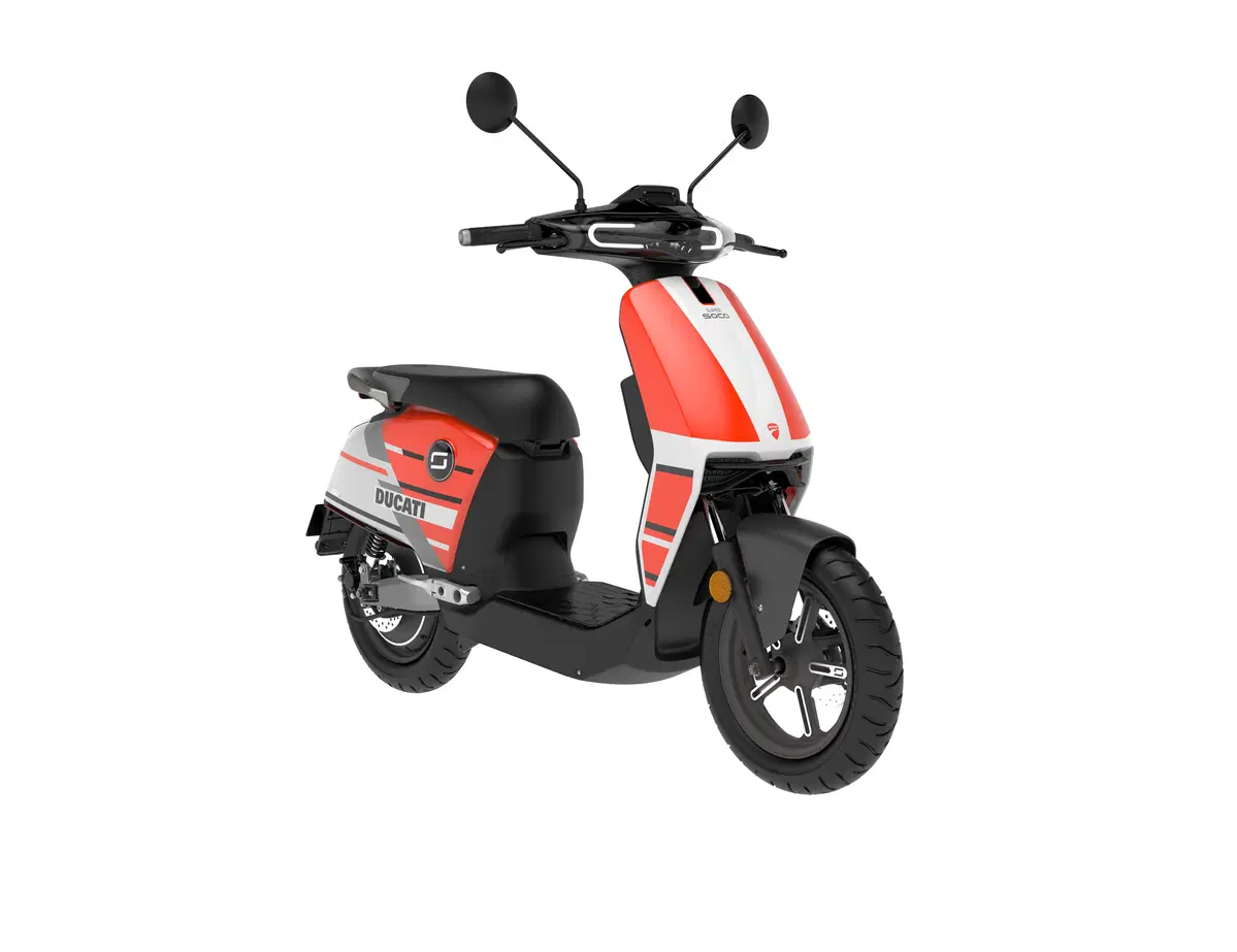 Super Soco CUx: arriva la Limited Edition con livrea Ducati (2)