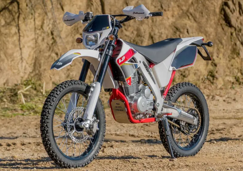AJP PR3 240 Enduro PR3 240 Enduro Pro (2019 - 20) (2)