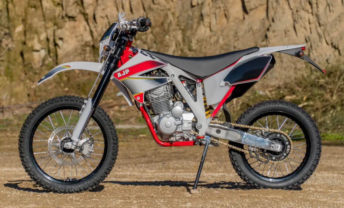 AJP PR3 240 Enduro PR3 240 Enduro Pro (2019 - 20) (4)