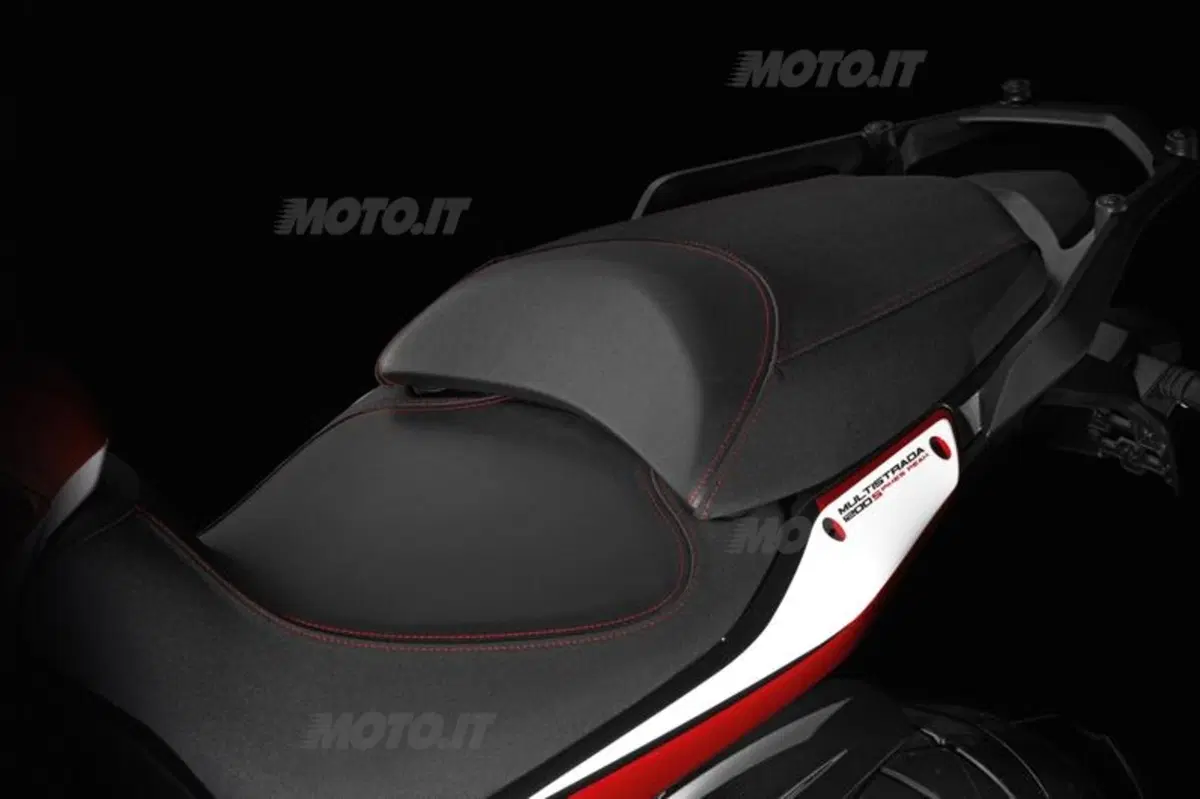 Ducati Multistrada 1200 S edizione Pikes Peak  (7)